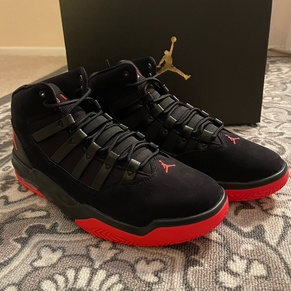 Nike Air Jordan Max Aura. Size 9.5 men’s. Black and red. New in box.